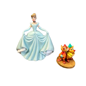 Disney Hamupipőke hercegnő és barátja figura 