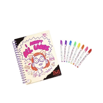 Disney Pirula Panda vázlatkönyv zseléstoll készlettel 9 darabos  Disney Pirula Panda vázlatkönyv zseléstoll készlettel 9 darabos