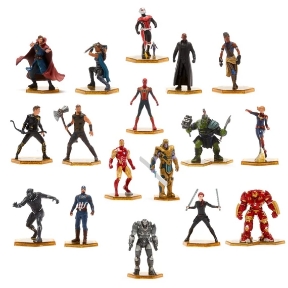 Marvel Bosszúállók figura mega szett 18 darabos