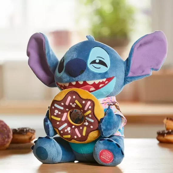 Disney Lilo és Stitch / Stitch plüss figura 6/12 (Stitch Attacks Snacks Fánk)