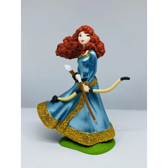 Disney Merida hercegnő csillogós figura 10 cm