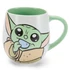 Kép 3/4 - Disney SW / Mandolorian / Grogu / Yoda nagy bögre+plüss 535 ml